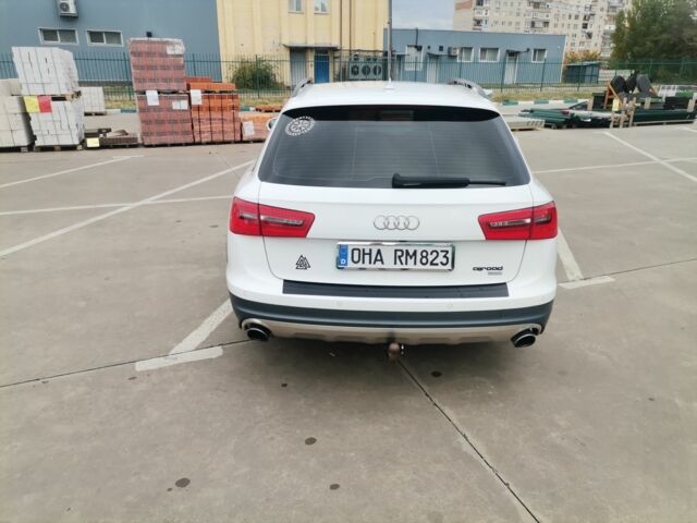 Ауди А6 Олроуд 2013 в Павлограде на Automoto.ua Белый Ауди А6 Олроуд, объемом двигателя 3 л и пробегом 300 тыс. км за 25999 $, фото 6 на Automoto.ua