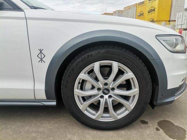 Ауди А6 Олроуд 2013 в Павлограде на Automoto.ua Белый Ауди А6 Олроуд, объемом двигателя 3 л и пробегом 300 тыс. км за 25999 $, фото 7 на Automoto.ua