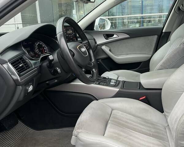 Белый Ауди А6 Олроуд, объемом двигателя 2.97 л и пробегом 254 тыс. км за 20500 $, фото 19 на Automoto.ua