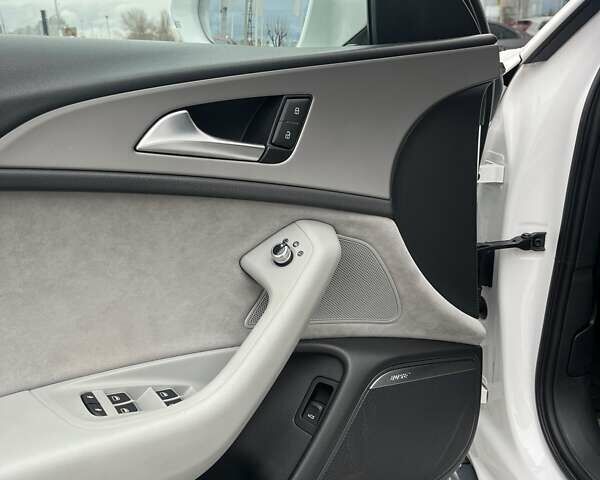 Белый Ауди А6 Олроуд, объемом двигателя 2.97 л и пробегом 254 тыс. км за 20500 $, фото 20 на Automoto.ua