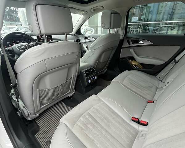 Белый Ауди А6 Олроуд, объемом двигателя 2.97 л и пробегом 254 тыс. км за 20500 $, фото 9 на Automoto.ua