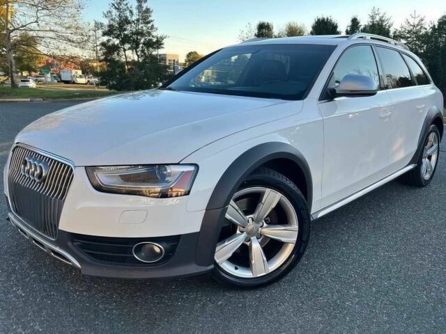 Белый Ауди А6 Олроуд, объемом двигателя 2 л и пробегом 71 тыс. км за 9800 $, фото 2 на Automoto.ua