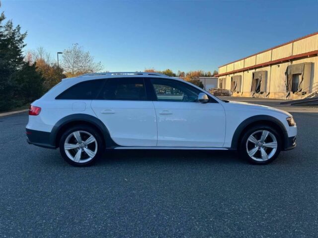 Белый Ауди А6 Олроуд, объемом двигателя 2 л и пробегом 71 тыс. км за 9800 $, фото 6 на Automoto.ua