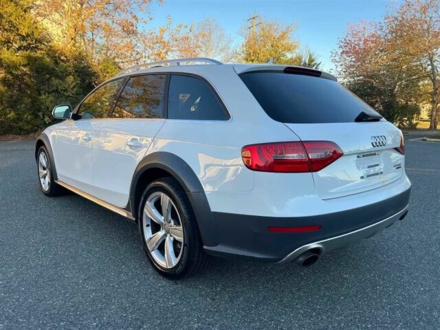 Белый Ауди А6 Олроуд, объемом двигателя 2 л и пробегом 71 тыс. км за 9800 $, фото 4 на Automoto.ua