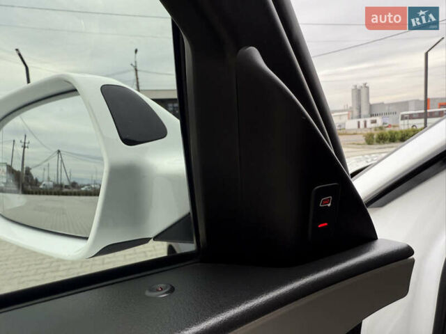 Белый Ауди А6 Олроуд, объемом двигателя 2.97 л и пробегом 320 тыс. км за 23500 $, фото 18 на Automoto.ua