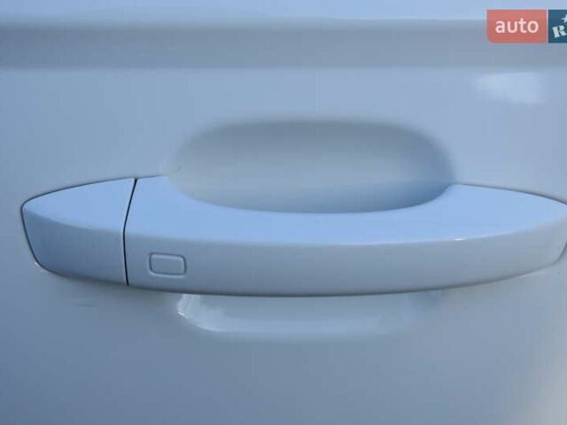 Белый Ауди А6 Олроуд, объемом двигателя 2.97 л и пробегом 256 тыс. км за 21900 $, фото 16 на Automoto.ua