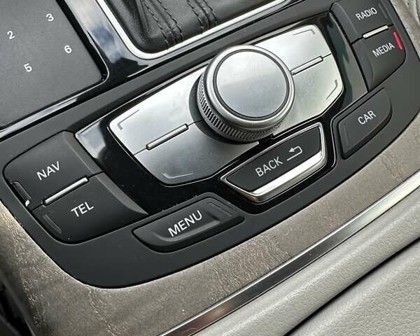 Білий Ауді A6 Allroad, об'ємом двигуна 2.97 л та пробігом 233 тис. км за 29800 $, фото 53 на Automoto.ua