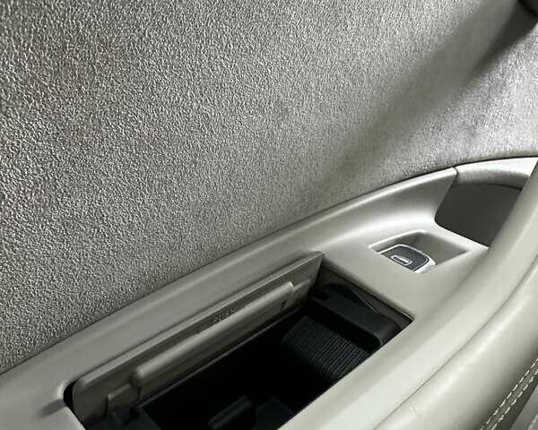 Белый Ауди А6 Олроуд, объемом двигателя 2.97 л и пробегом 233 тыс. км за 29800 $, фото 38 на Automoto.ua