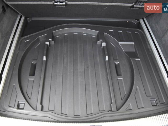 Белый Ауди А6 Олроуд, объемом двигателя 2.97 л и пробегом 256 тыс. км за 21900 $, фото 63 на Automoto.ua