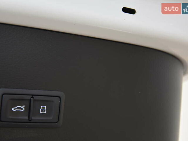 Белый Ауди А6 Олроуд, объемом двигателя 2.97 л и пробегом 256 тыс. км за 21900 $, фото 67 на Automoto.ua