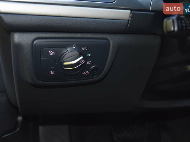 Белый Ауди А6 Олроуд, объемом двигателя 2.97 л и пробегом 256 тыс. км за 21900 $, фото 22 на Automoto.ua