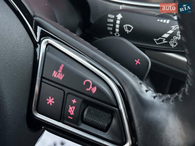 Ауди А6 Олроуд 2017 в Трускавце на Automoto.ua Белый Ауди А6 Олроуд, объемом двигателя 2.97 л и пробегом 240 тыс. км за 29500 $, фото 67 на Automoto.ua