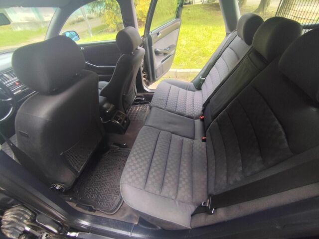 Черный Ауди А6 Олроуд, объемом двигателя 2.5 л и пробегом 290 тыс. км за 2350 $, фото 13 на Automoto.ua