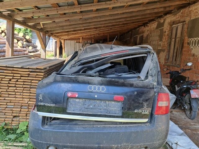 Черный Ауди А6 Олроуд, объемом двигателя 2.5 л и пробегом 250 тыс. км за 6500 $, фото 17 на Automoto.ua