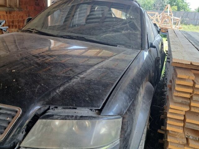 Черный Ауди А6 Олроуд, объемом двигателя 2.5 л и пробегом 250 тыс. км за 6500 $, фото 13 на Automoto.ua