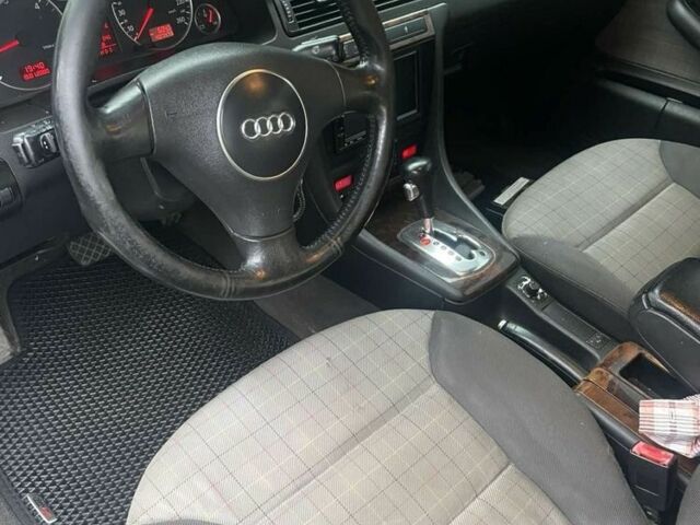 Черный Ауди А6 Олроуд, объемом двигателя 2.5 л и пробегом 400 тыс. км за 5000 $, фото 4 на Automoto.ua