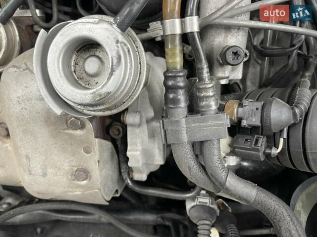 Ауді A6 Allroad 2002 у Києві на Automoto.ua Чорний Ауді A6 Allroad, об'ємом двигуна 2.5 л та пробігом 423 тис. км за 6500 $, фото 4 на Automoto.ua