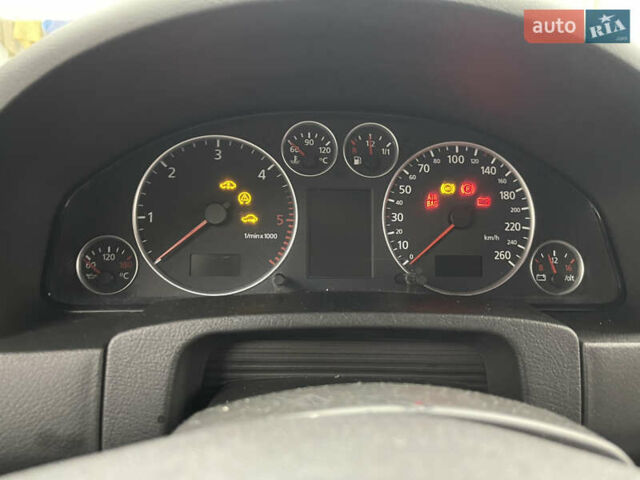 Ауді A6 Allroad 2002 у Києві на Automoto.ua Чорний Ауді A6 Allroad, об'ємом двигуна 2.5 л та пробігом 423 тис. км за 6500 $, фото 37 на Automoto.ua