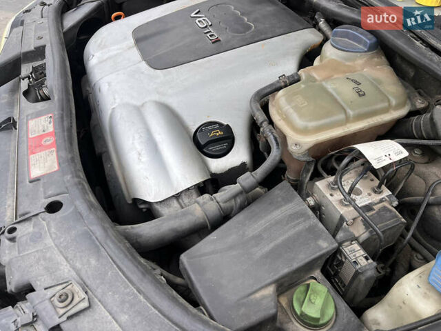 Чорний Ауді A6 Allroad, об'ємом двигуна 2.5 л та пробігом 357 тис. км за 3800 $, фото 20 на Automoto.ua