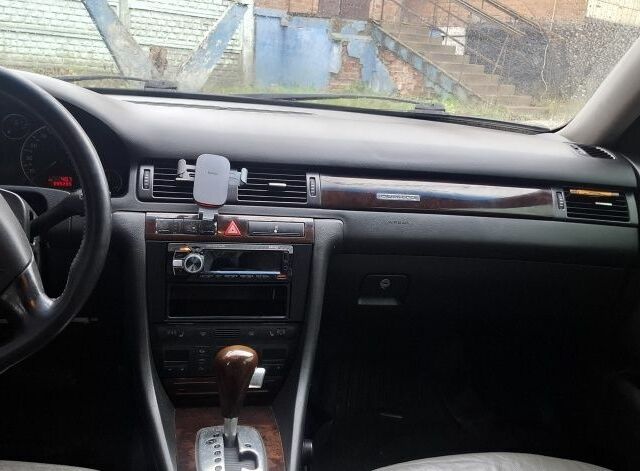 Чорний Ауді A6 Allroad, об'ємом двигуна 2.5 л та пробігом 399 тис. км за 4100 $, фото 6 на Automoto.ua