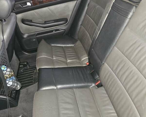 Черный Ауди А6 Олроуд, объемом двигателя 4.2 л и пробегом 281 тыс. км за 9194 $, фото 1 на Automoto.ua