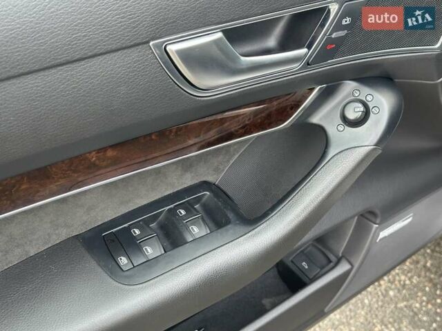 Черный Ауди А6 Олроуд, объемом двигателя 2.97 л и пробегом 306 тыс. км за 9490 $, фото 16 на Automoto.ua