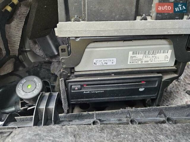 Ауди А6 Олроуд 2007 в Кропивницком (Кировограде) на Automoto.ua Черный Ауди А6 Олроуд, объемом двигателя 2.97 л и пробегом 365 тыс. км за 9500 $, фото 23 на Automoto.ua