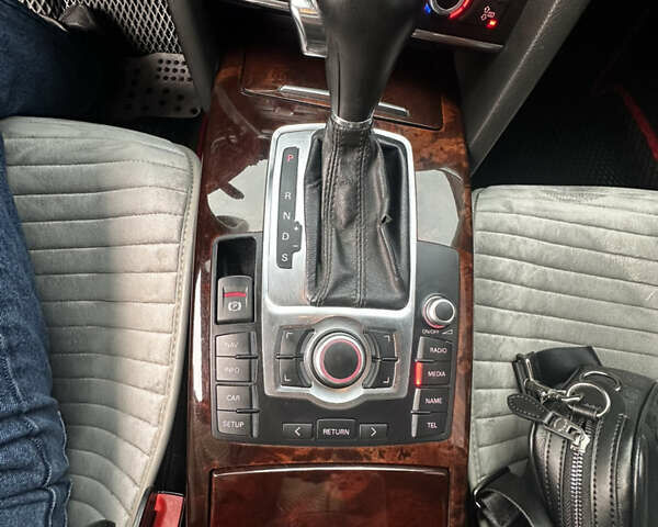 Черный Ауди А6 Олроуд, объемом двигателя 2.7 л и пробегом 320 тыс. км за 10900 $, фото 41 на Automoto.ua