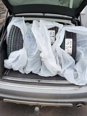 Черный Ауди А6 Олроуд, объемом двигателя 3 л и пробегом 320 тыс. км за 14000 $, фото 83 на Automoto.ua