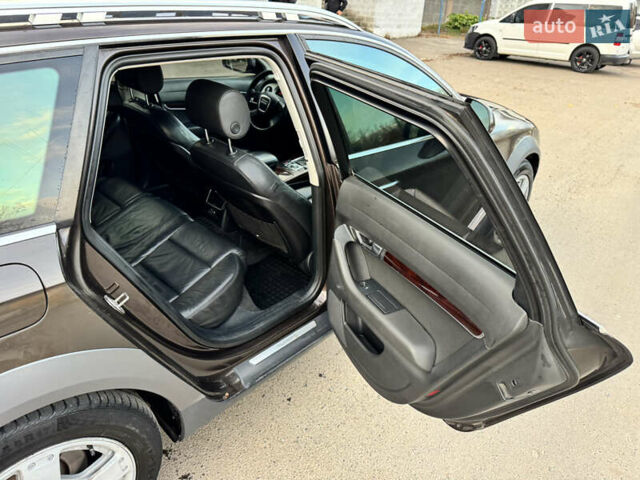 Коричневый Ауди А6 Олроуд, объемом двигателя 2.7 л и пробегом 260 тыс. км за 8600 $, фото 19 на Automoto.ua