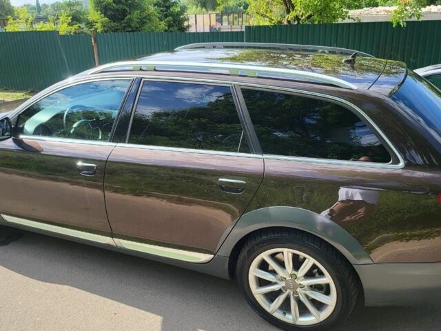 Коричневий Ауді A6 Allroad, об'ємом двигуна 3 л та пробігом 380 тис. км за 9999 $, фото 9 на Automoto.ua