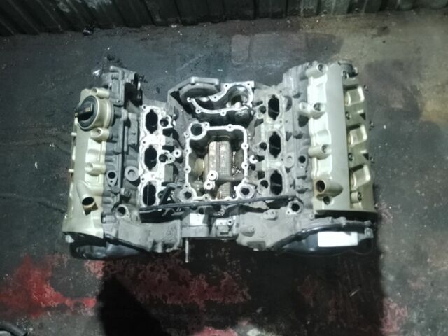 Красный Ауди А6 Олроуд, объемом двигателя 3 л и пробегом 300 тыс. км за 750 $, фото 4 на Automoto.ua