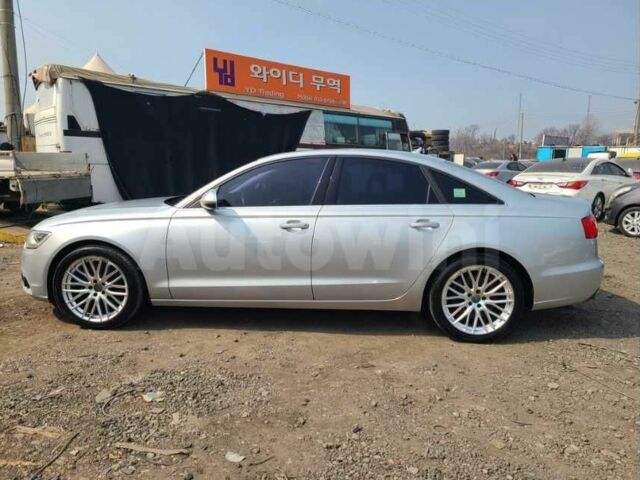 Сірий Ауді A6 Allroad, об'ємом двигуна 3 л та пробігом 150 тис. км за 12000 $, фото 7 на Automoto.ua