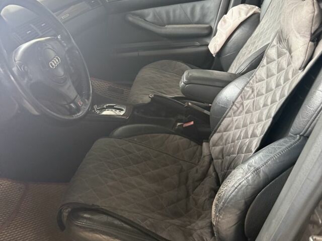 Серый Ауди А6 Олроуд, объемом двигателя 2.5 л и пробегом 350 тыс. км за 1350 $, фото 5 на Automoto.ua