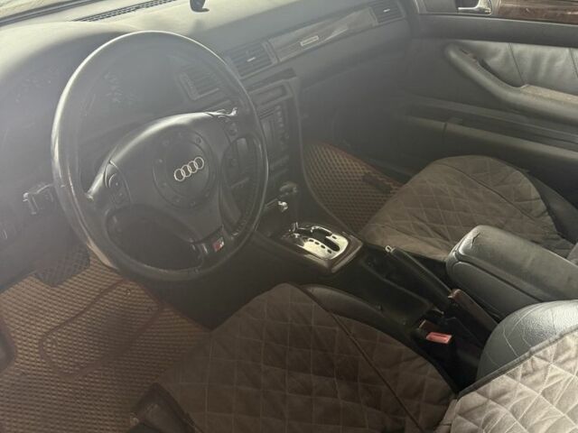 Серый Ауди А6 Олроуд, объемом двигателя 2.5 л и пробегом 350 тыс. км за 1350 $, фото 4 на Automoto.ua