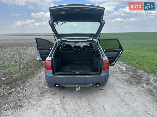 Серый Ауди А6 Олроуд, объемом двигателя 2.5 л и пробегом 384 тыс. км за 5350 $, фото 10 на Automoto.ua