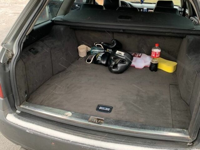 Серый Ауди А6 Олроуд, объемом двигателя 2.5 л и пробегом 250 тыс. км за 1192 $, фото 4 на Automoto.ua