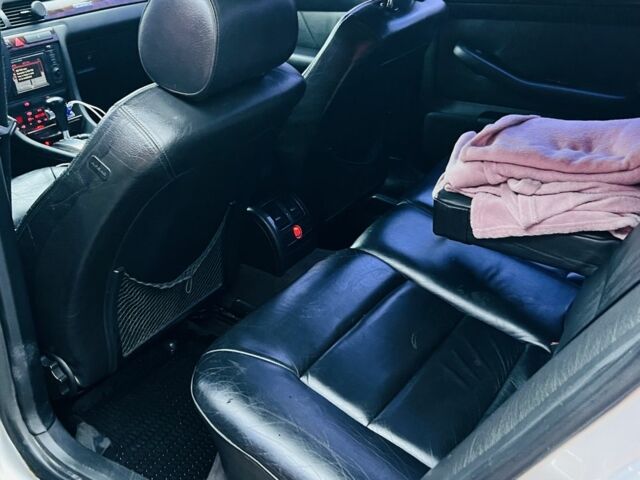 Сірий Ауді A6 Allroad, об'ємом двигуна 2.5 л та пробігом 270 тис. км за 4500 $, фото 12 на Automoto.ua