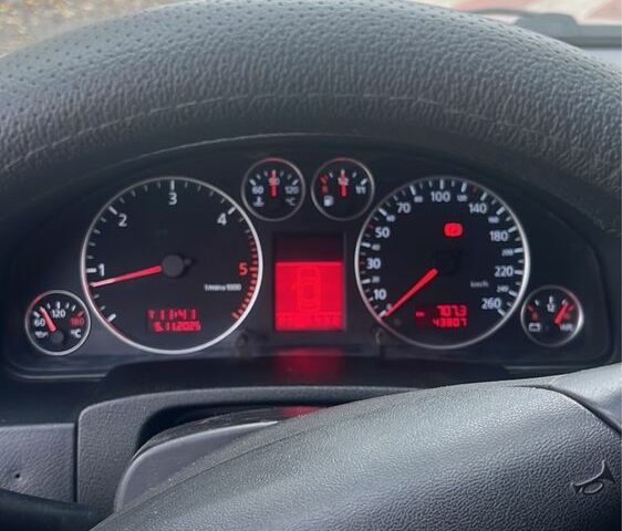 Серый Ауди А6 Олроуд, объемом двигателя 2.5 л и пробегом 3 тыс. км за 4500 $, фото 13 на Automoto.ua