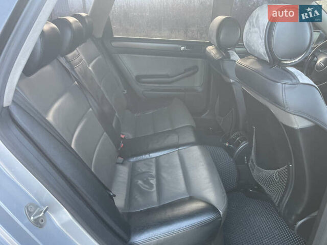 Серый Ауди А6 Олроуд, объемом двигателя 2.5 л и пробегом 346 тыс. км за 5500 $, фото 7 на Automoto.ua