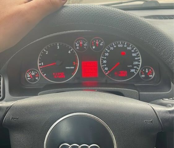 Серый Ауди А6 Олроуд, объемом двигателя 2.5 л и пробегом 3 тыс. км за 4500 $, фото 14 на Automoto.ua