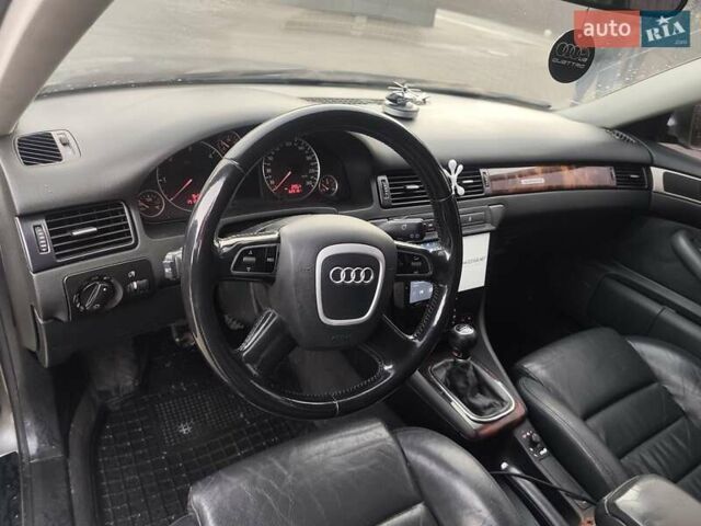 Серый Ауди А6 Олроуд, объемом двигателя 2.5 л и пробегом 320 тыс. км за 6300 $, фото 17 на Automoto.ua