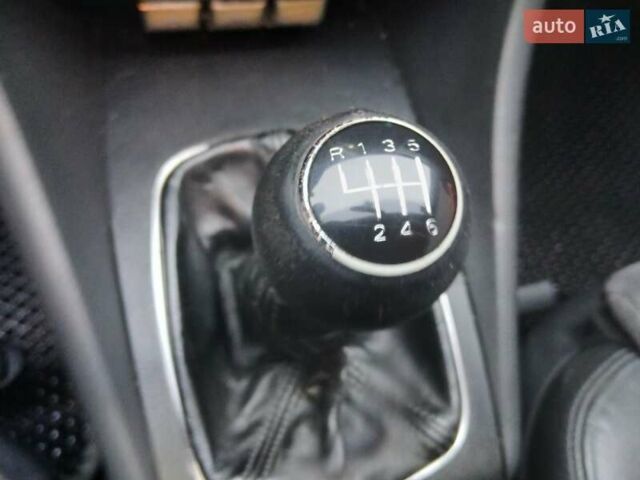 Серый Ауди А6 Олроуд, объемом двигателя 2.5 л и пробегом 300 тыс. км за 3600 $, фото 4 на Automoto.ua