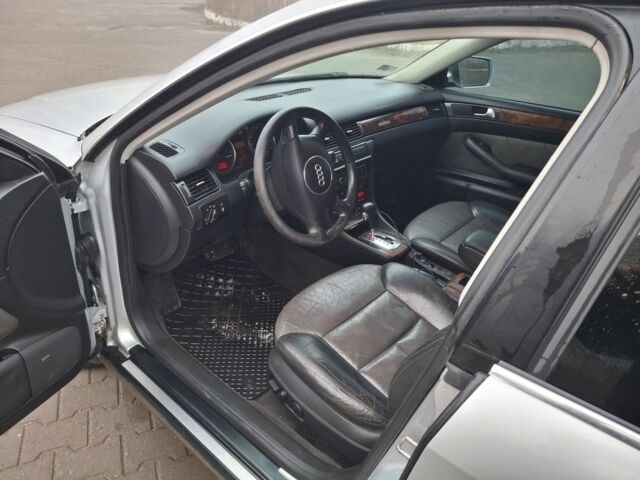 Серый Ауди А6 Олроуд, объемом двигателя 2.5 л и пробегом 300 тыс. км за 5850 $, фото 6 на Automoto.ua