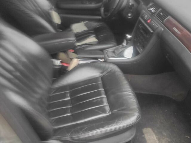 Сірий Ауді A6 Allroad, об'ємом двигуна 2.5 л та пробігом 3 тис. км за 3300 $, фото 2 на Automoto.ua