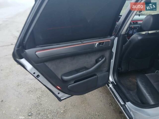 Серый Ауди А6 Олроуд, объемом двигателя 2.5 л и пробегом 300 тыс. км за 3600 $, фото 5 на Automoto.ua