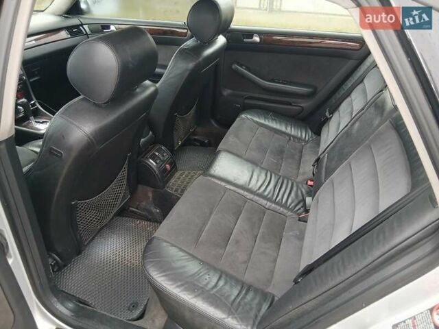 Серый Ауди А6 Олроуд, объемом двигателя 2.5 л и пробегом 298 тыс. км за 3100 $, фото 12 на Automoto.ua