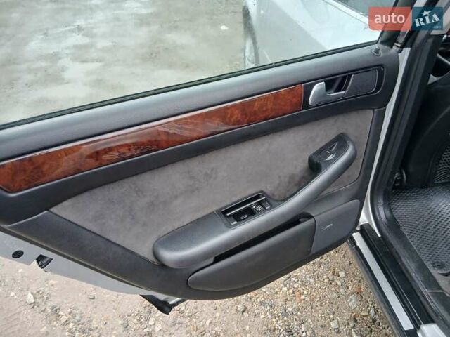 Серый Ауди А6 Олроуд, объемом двигателя 2.5 л и пробегом 298 тыс. км за 3100 $, фото 10 на Automoto.ua