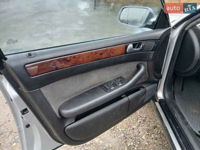 Серый Ауди А6 Олроуд, объемом двигателя 2.5 л и пробегом 298 тыс. км за 3100 $, фото 9 на Automoto.ua