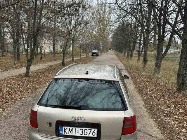 Сірий Ауді A6 Allroad, об'ємом двигуна 2 л та пробігом 200 тис. км за 2600 $, фото 3 на Automoto.ua
